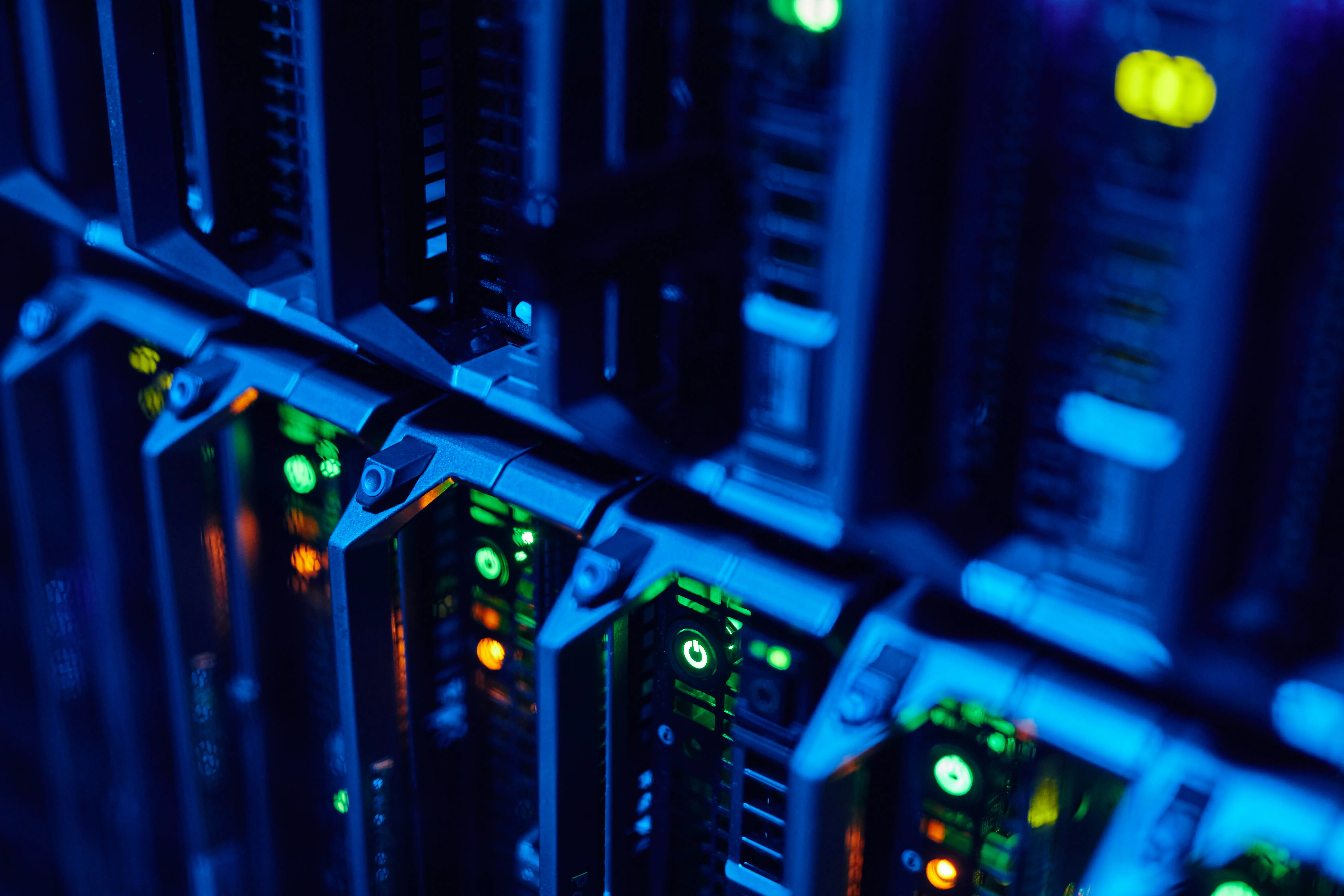 Web Hosting | Sınırsız Disk, Plesk ve cPanel, Türkiye - Linux Web Hosting Nedir? Windows ile Karşılaştırma ve İşletmeniz İçin Doğru Tercih