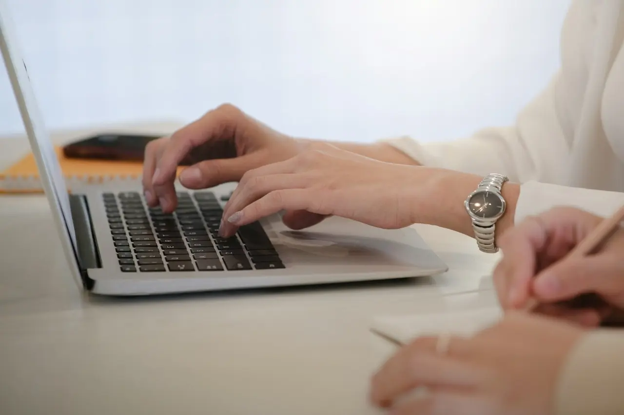 Web hosting nedir? - 2026'da güvenilir web hosting seçimi nasıl olmalı?