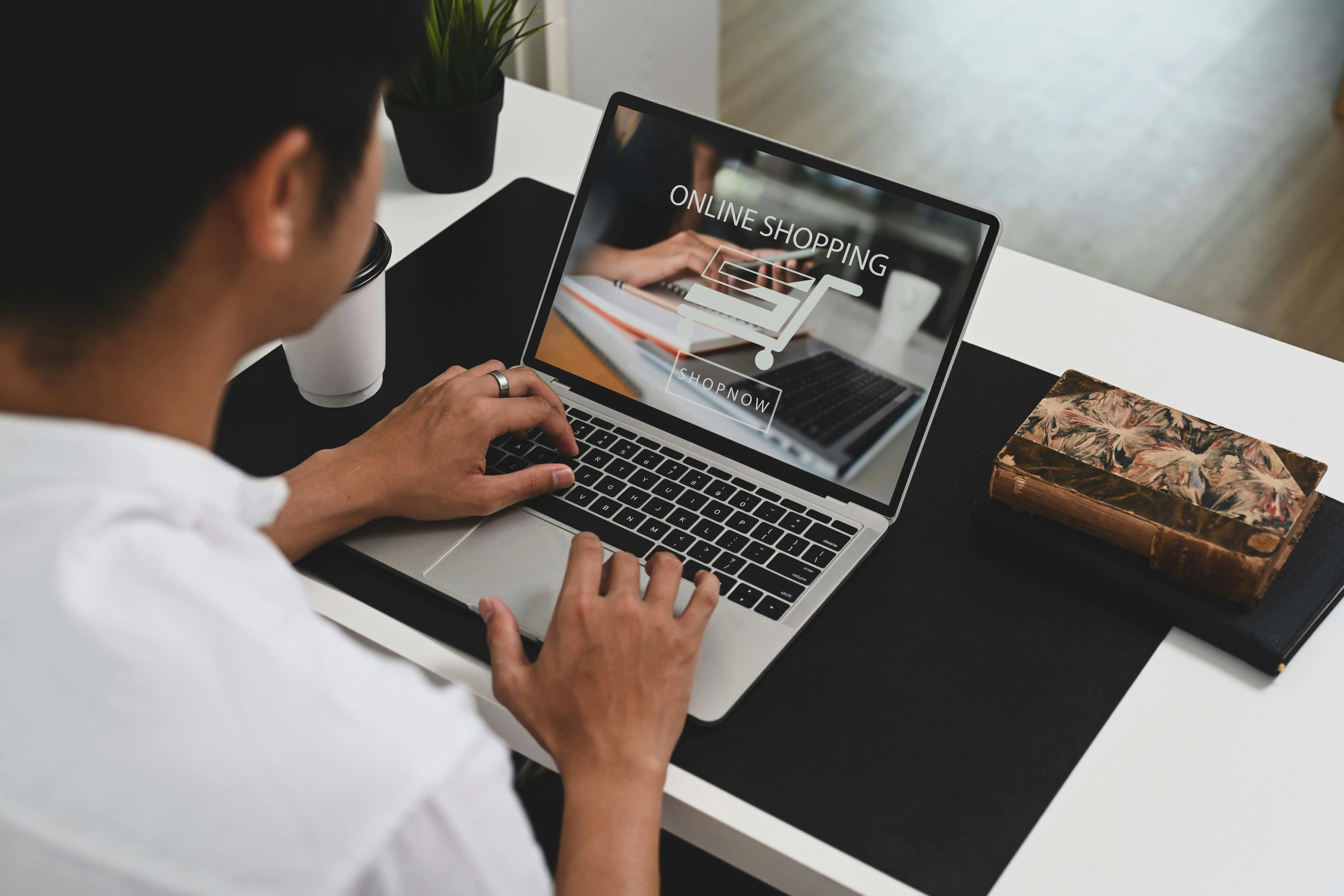SSL sertifikası müşterilerinizin güvenini arttırın.